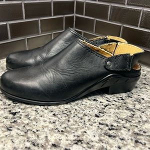 Ariat women’s sz 11 black leather shoes